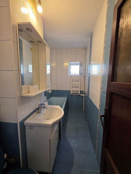 Tineretului, 5 minute metrou, stradal, chiar pe Bd. Sincai, bloc 1986