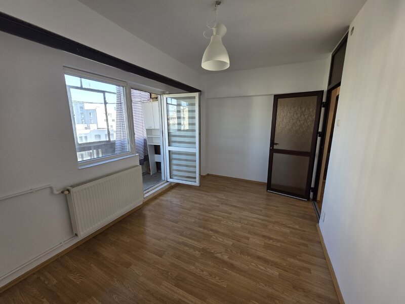 Tineretului, 5 minute metrou, stradal, chiar pe Bd. Sincai, bloc 1986