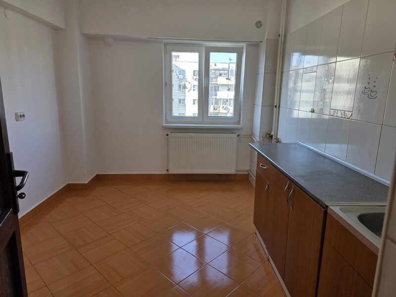 Tineretului, 5 minute metrou, stradal, chiar pe Bd. Sincai, bloc 1986