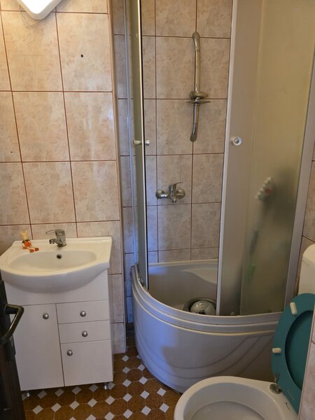 Tineretului, 5 minute metrou, stradal, chiar pe Bd. Sincai, bloc 1986