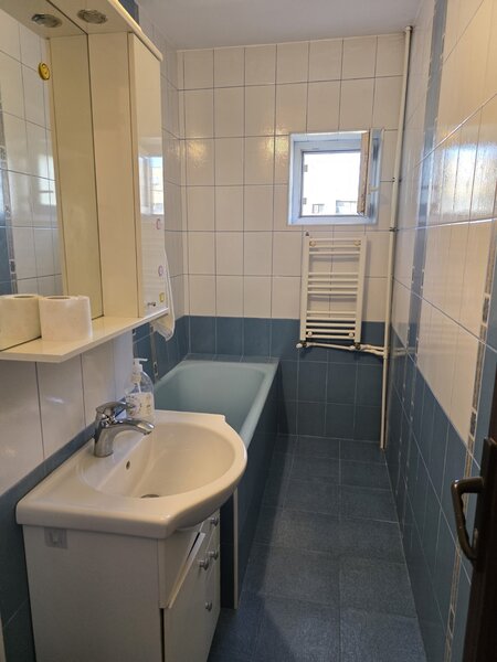 Tineretului, 5 minute metrou, stradal, chiar pe Bd. Sincai, bloc 1986